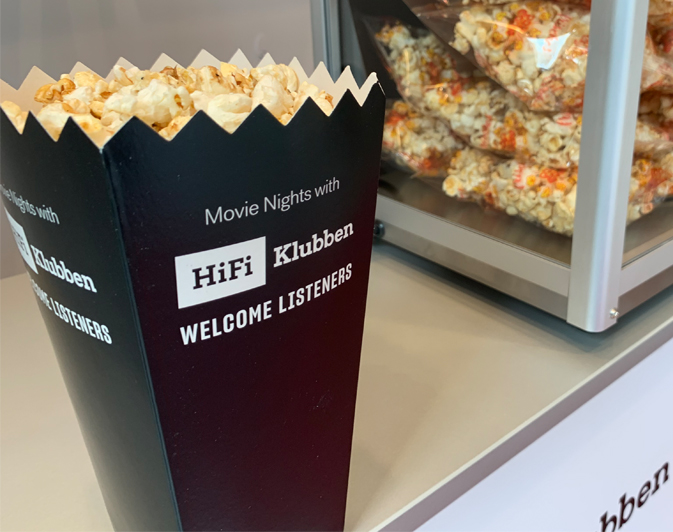 Popcorn Becher Logo